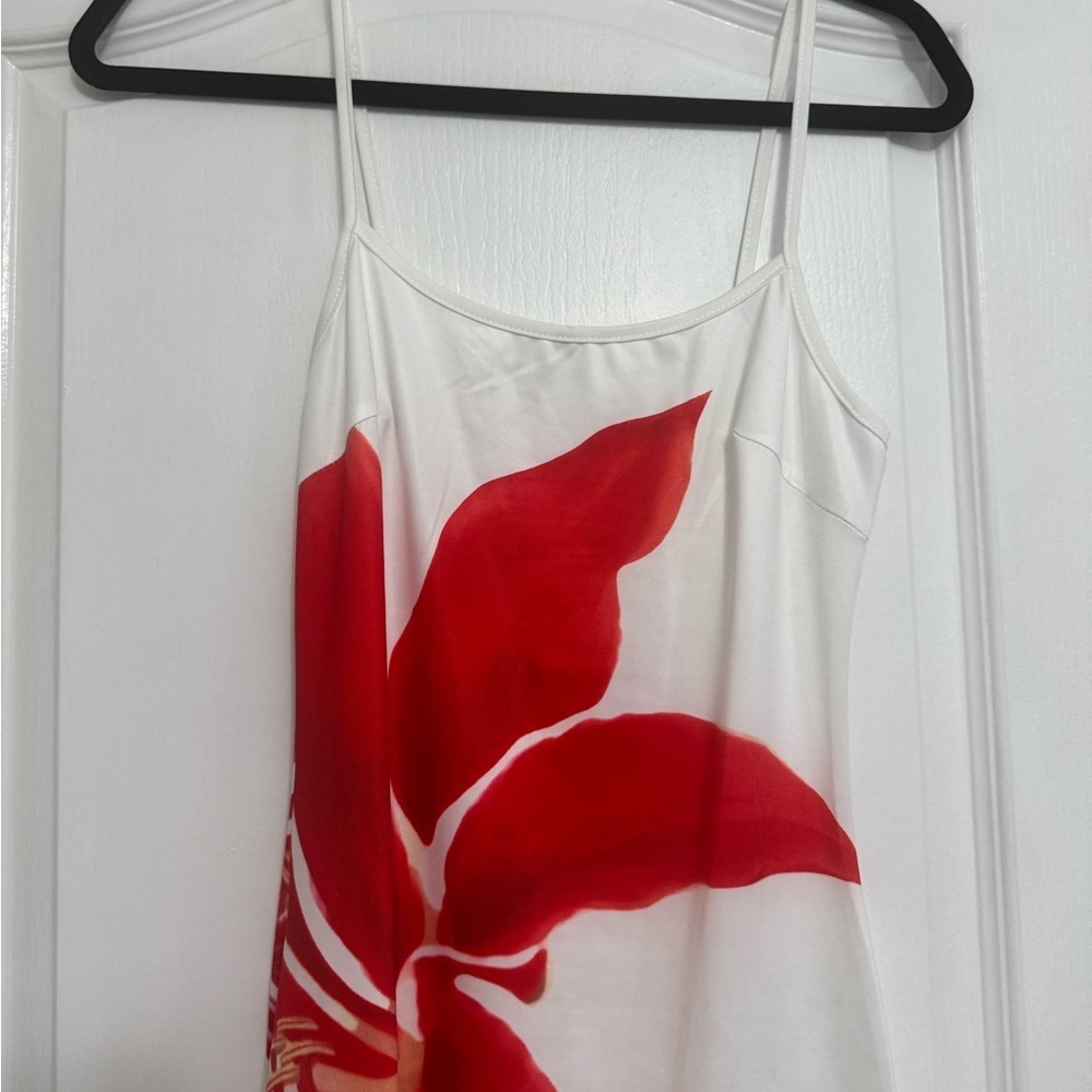 Commense Red and White Floral Body con Dress - Picture 3 of 8